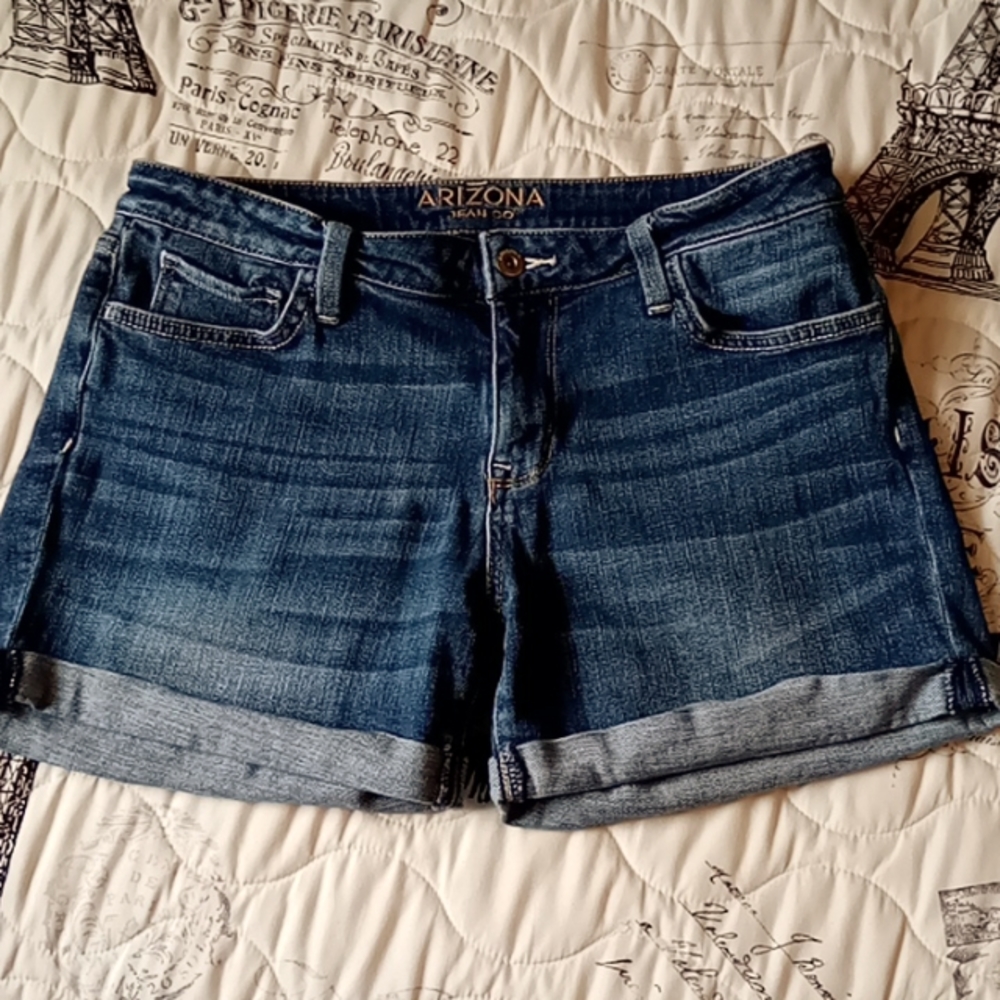 Arizona Jean Co Cuffed Denim Shorts EUC